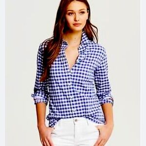 Banana Republic women’s soft wash gingham shirt | blue & white checker print